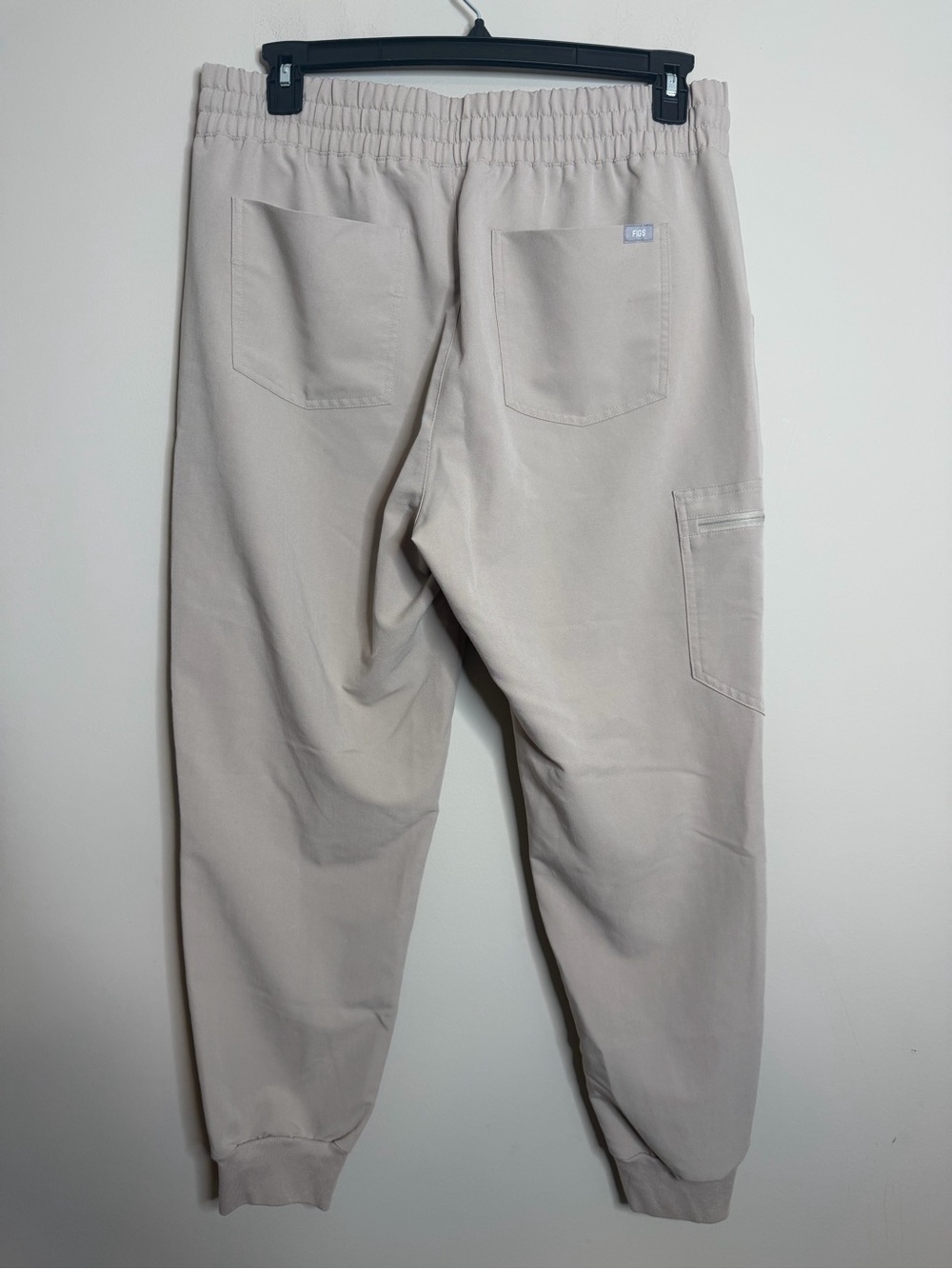 Figs Zamora Jogger Scrub Pants Sandstone Caribbean Blue Large Petite - Picture 5 of 7